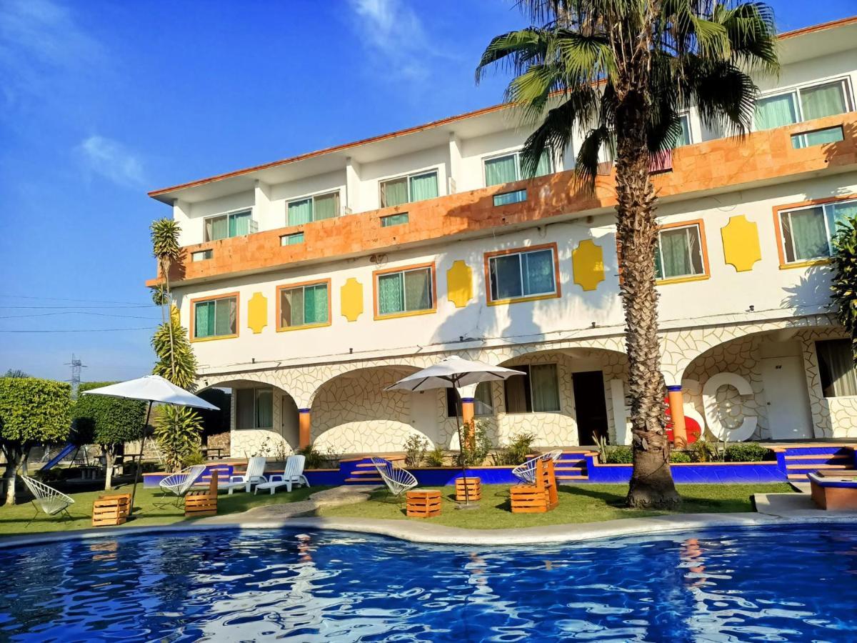 Hotel San Carlos ياوتيبيك المظهر الخارجي الصورة