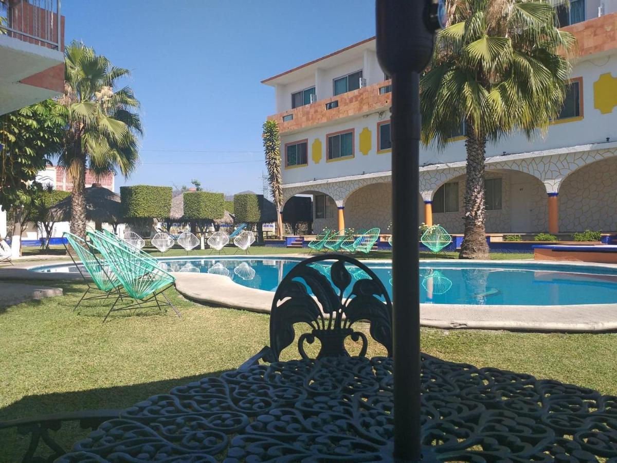 Hotel San Carlos ياوتيبيك المظهر الخارجي الصورة