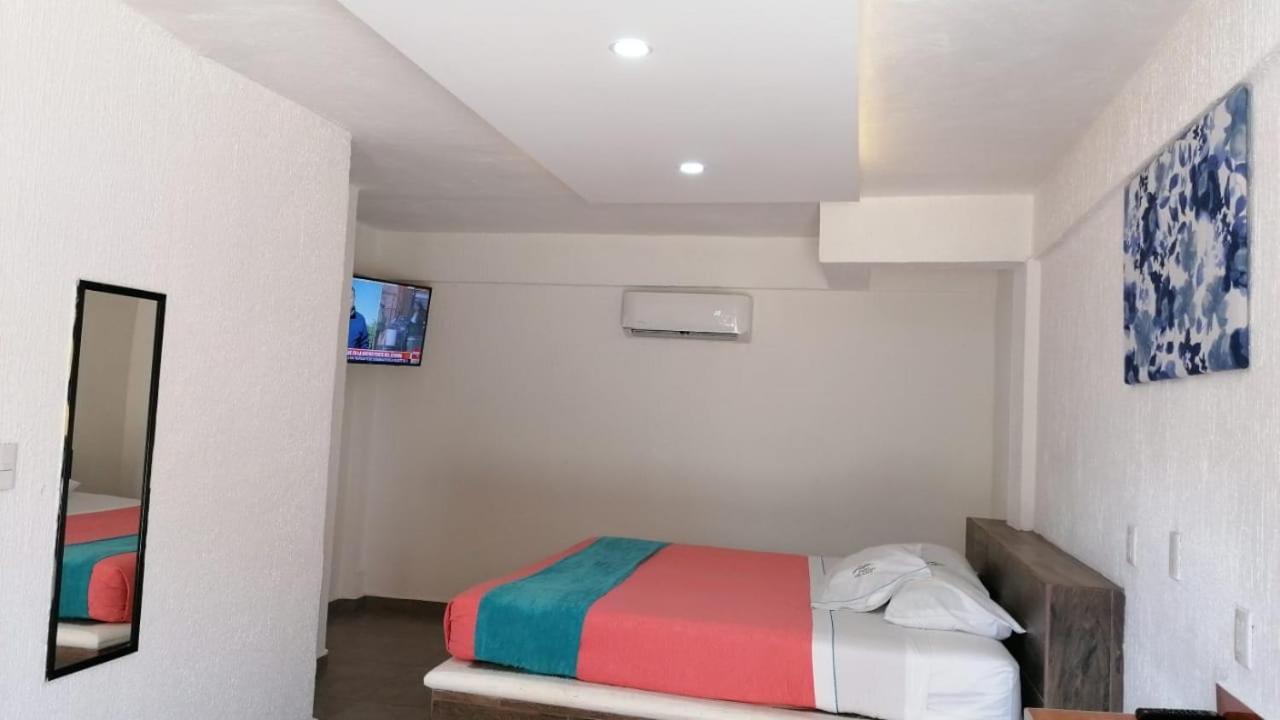 Hotel San Carlos ياوتيبيك المظهر الخارجي الصورة